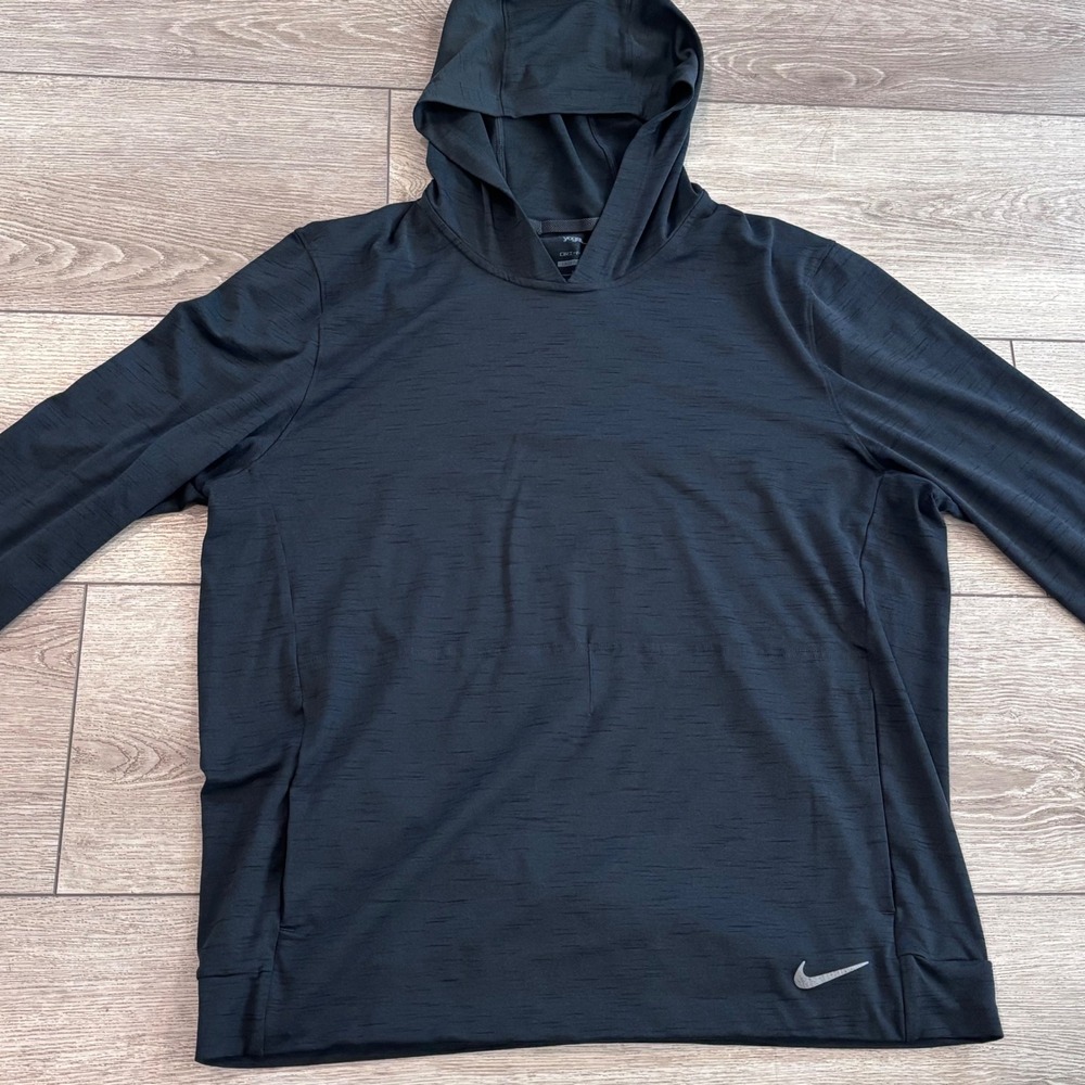 Nike Yoga Dri-FIT Hoodie Mens Large Black Loose Fit Pullover Athletic Casual